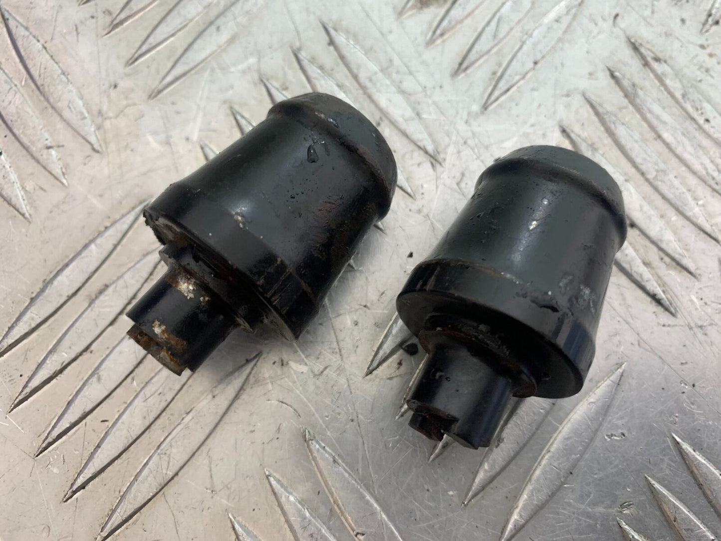 KAWASAKI Z650 ER650 KNFAN BAR END WEIGHTS  YEAR 2022-2024 (CMB1112)