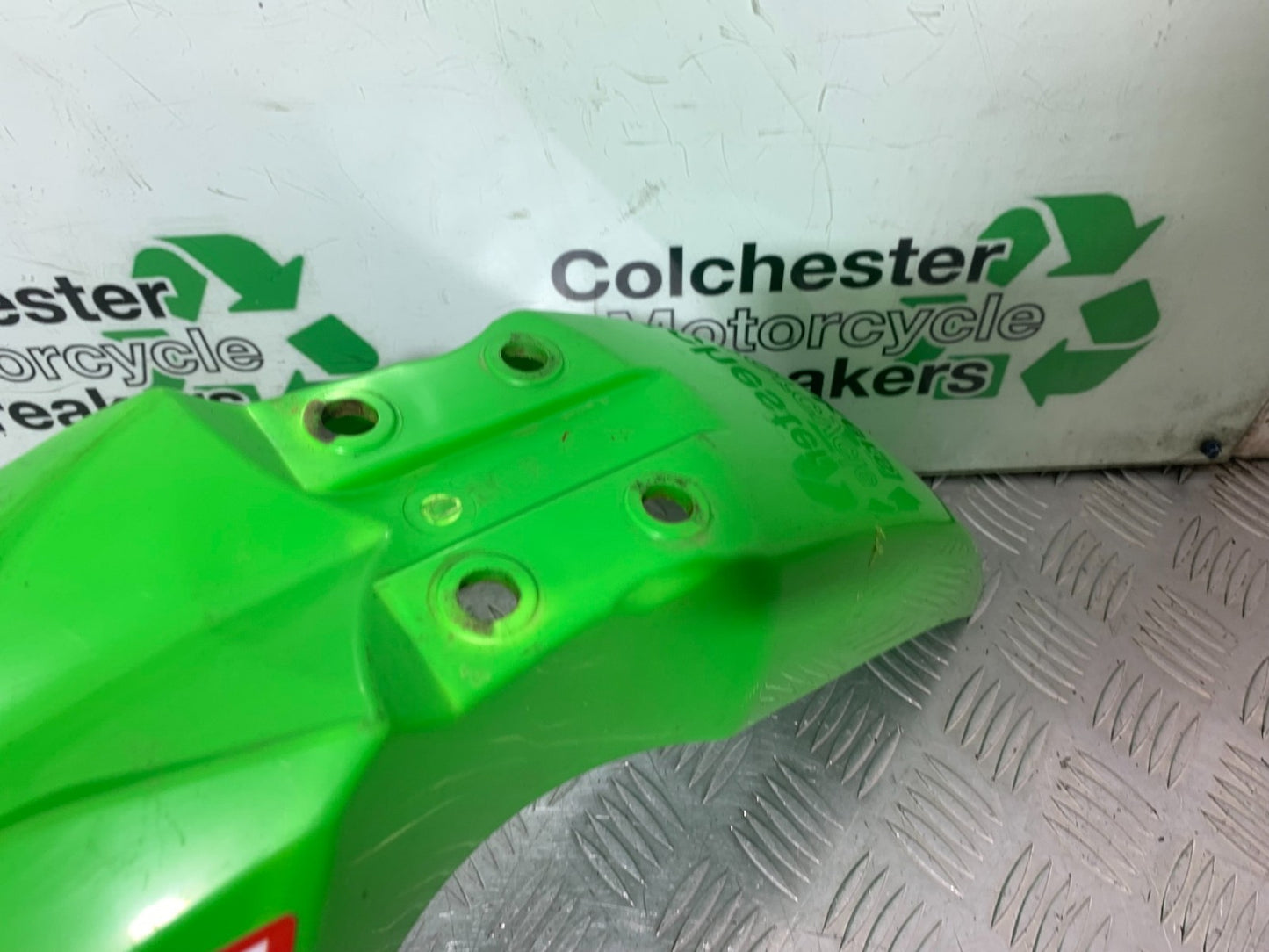 KAWASAKI KXF450 KXF 450 FRONT MUDGUARD  YEAR 2013 CMB1217)