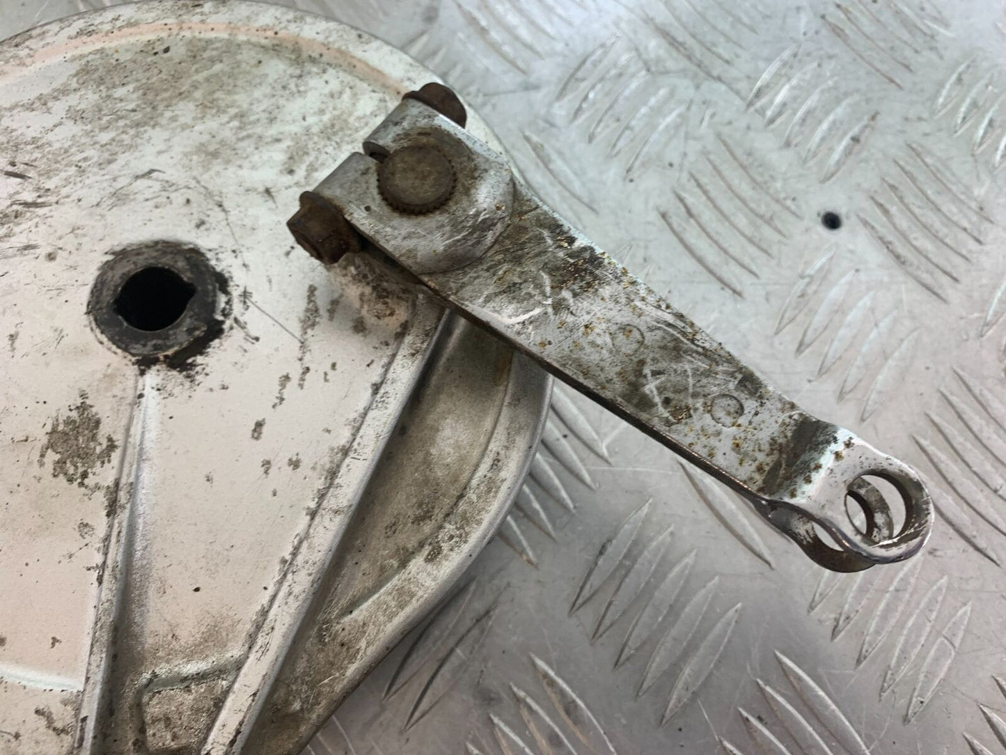 HONDA CX500 CX 500 REAR BRAKE HUB  YEAR 1980 (CMB1131)