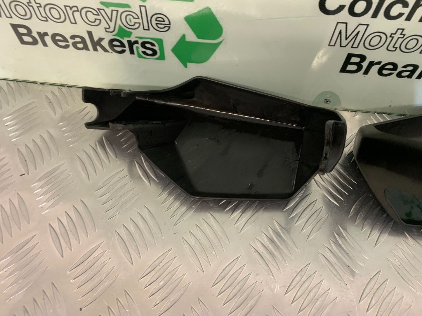 SUZUKI DL 650 V-STROM HAND GUARDS   YEAR 2006 2011 (STOCK 954)