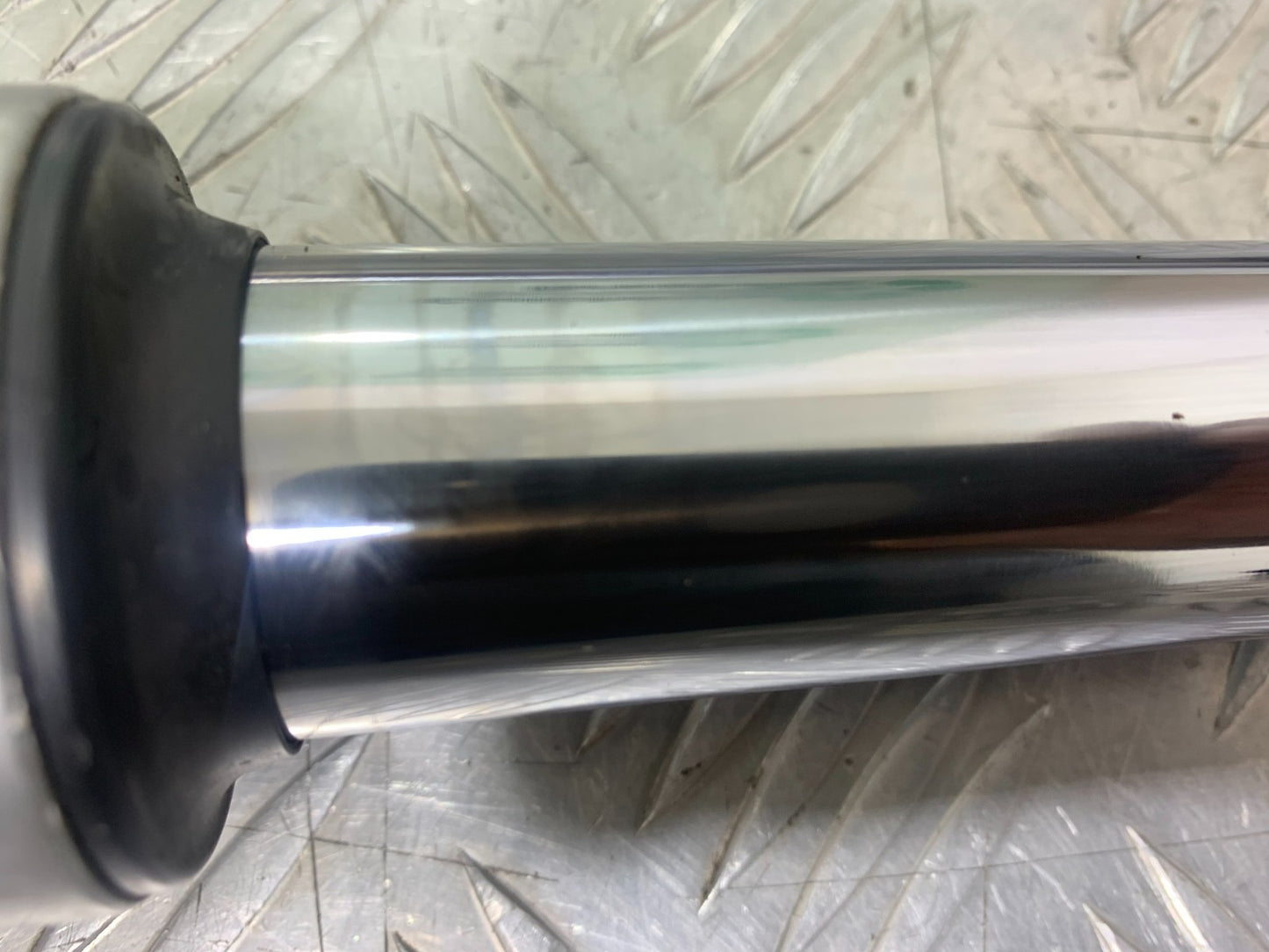 BMW R850 R R850R  FORKS  YEAR 1994-2002 (CMB1170)