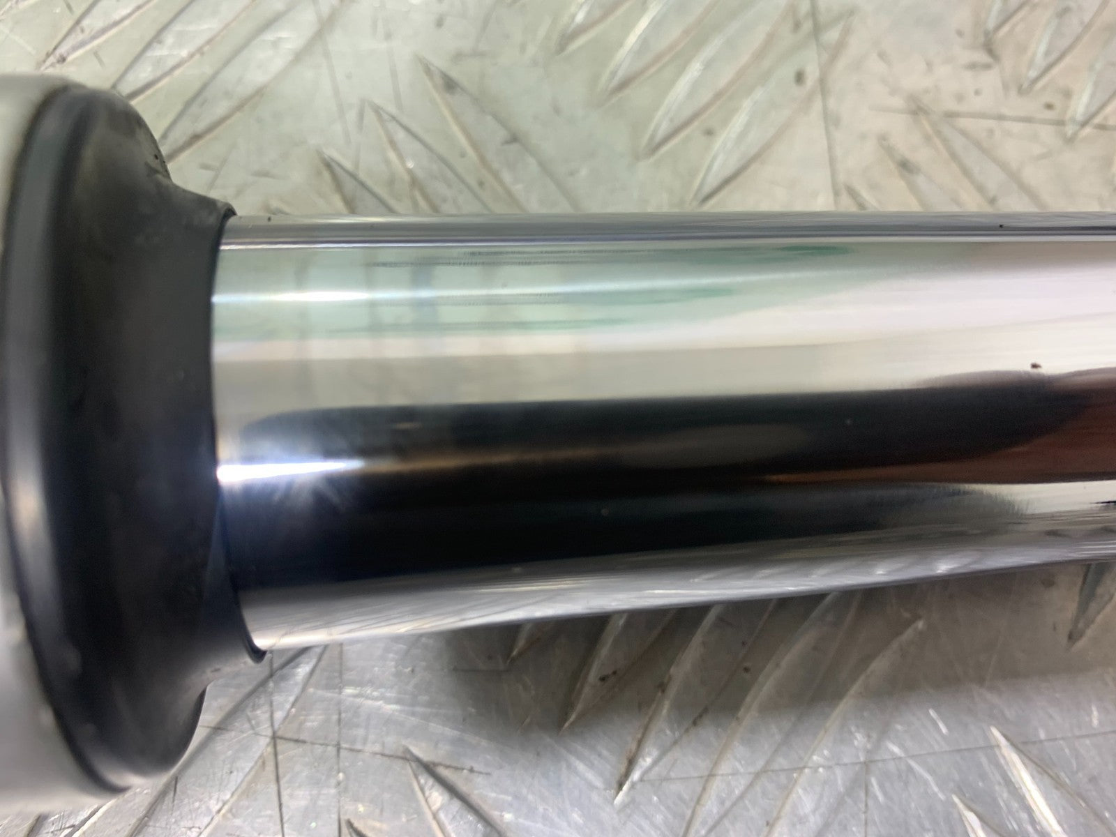 BMW R850 R R850R  FORKS  YEAR 1994-2002 (CMB1170)
