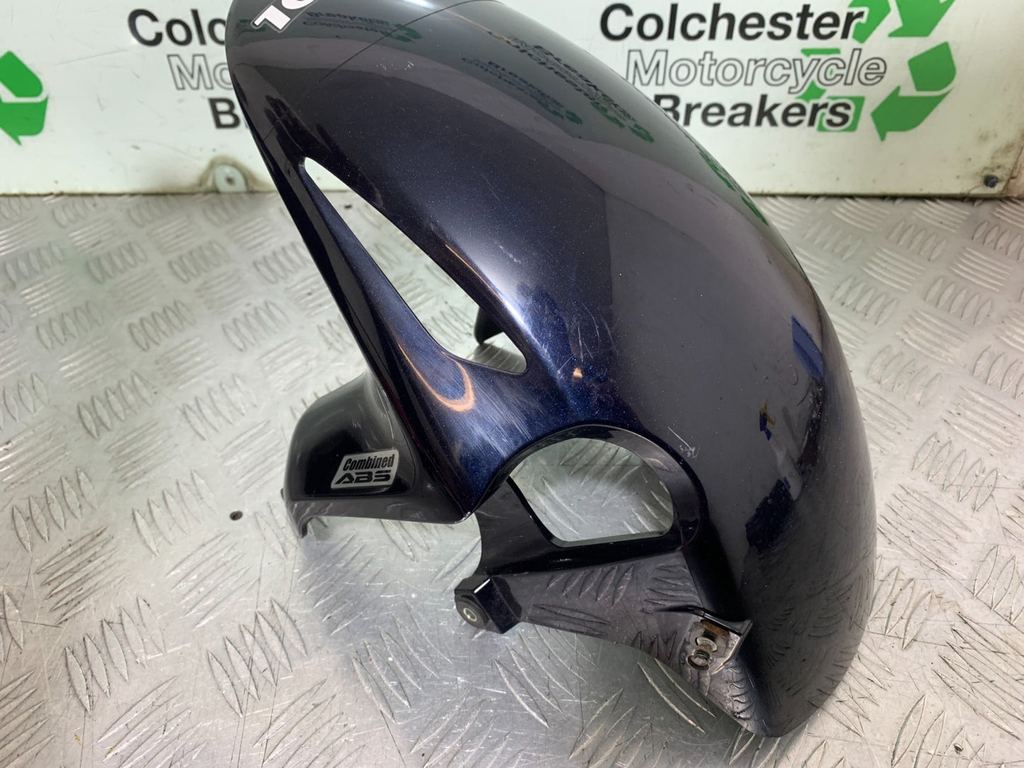 HONDA CBR1000 RR  FRONT MUDGUARD YEAR  2008-2011 (CMB1330)