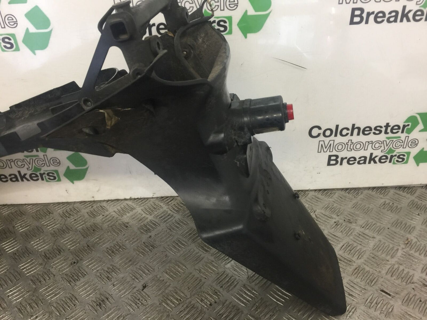 HONDA XL1000 VARADERO REAR MUDGUARD  YEAR 2000 (STOCK 343)