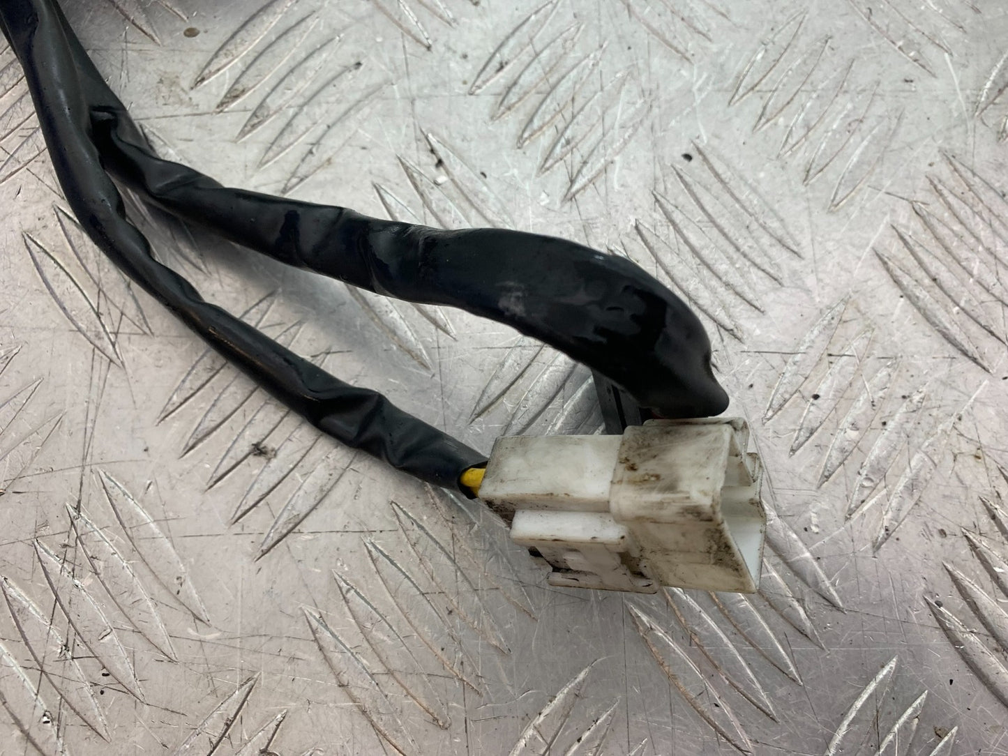 APRILIA SL750 SL 750 SHIVER REGULATOR   YEAR 2008-2016 (CMB1242)
