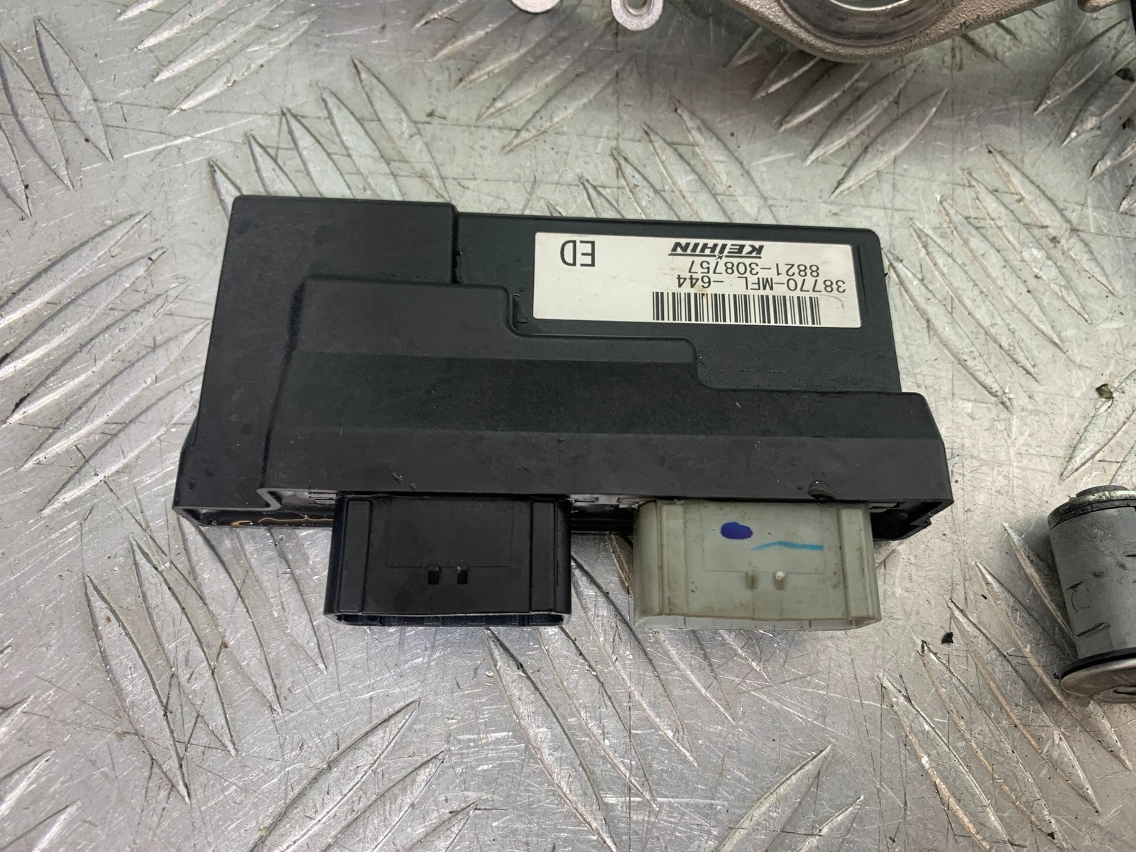 HONDA CBR1000 rr FIREBLADE ECU LOCKS KEYS  2008-2011 (CMB1253)