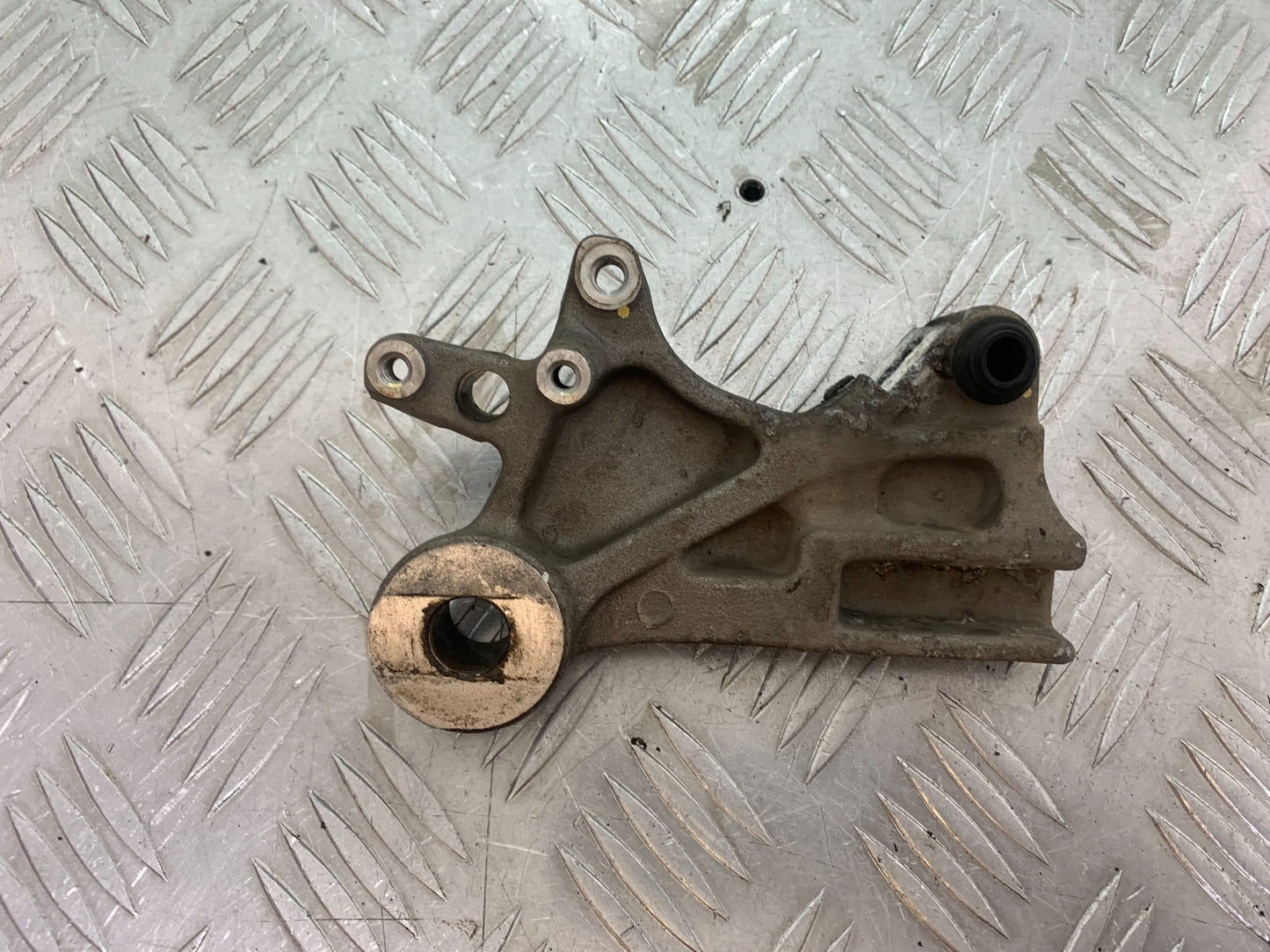 HONDA CBR500R CBR 500 R REAR CALIPER BRACKET YEAR 2012-16 (CMB1151)
