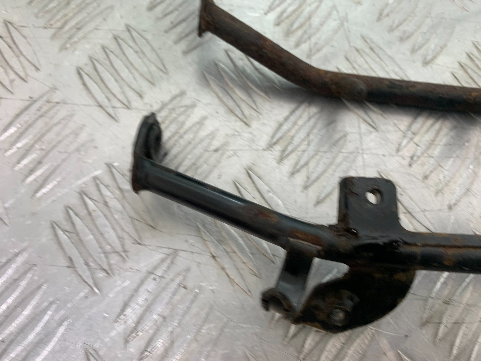 HONDA CBF125 CBF 125 2 X BRACKETS YEAR 2009-14 (CMB1182)