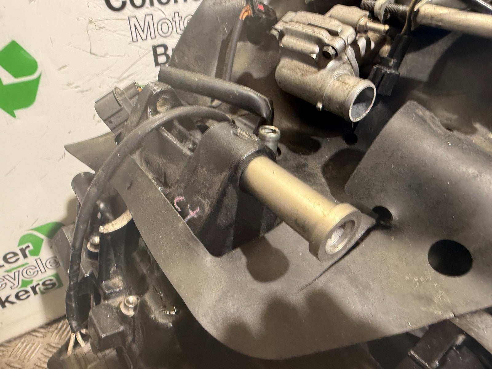 KAWASAKI ZX10R ZX10 R ENGINE 2008-2010 (CMB1209)