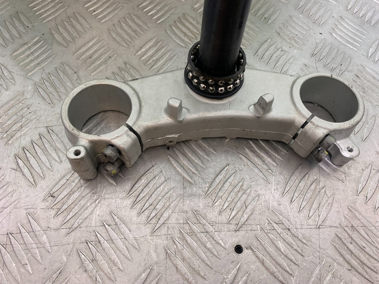 APRILIA TUONO 1000 V4 BOTTOM YOKE   YEAR 2013-2014  (CMB1239)