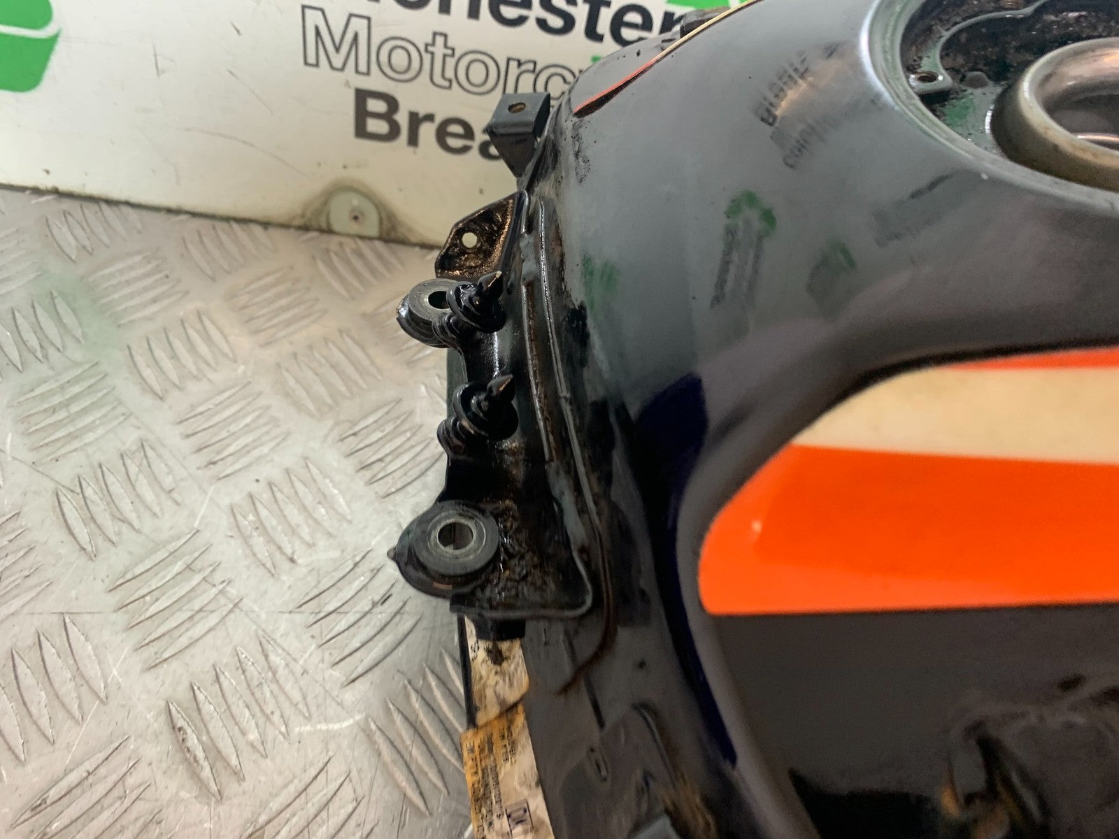 KTM DUKE 125 PETROL TANK  YEAR 2017-2022 (CMB1222)