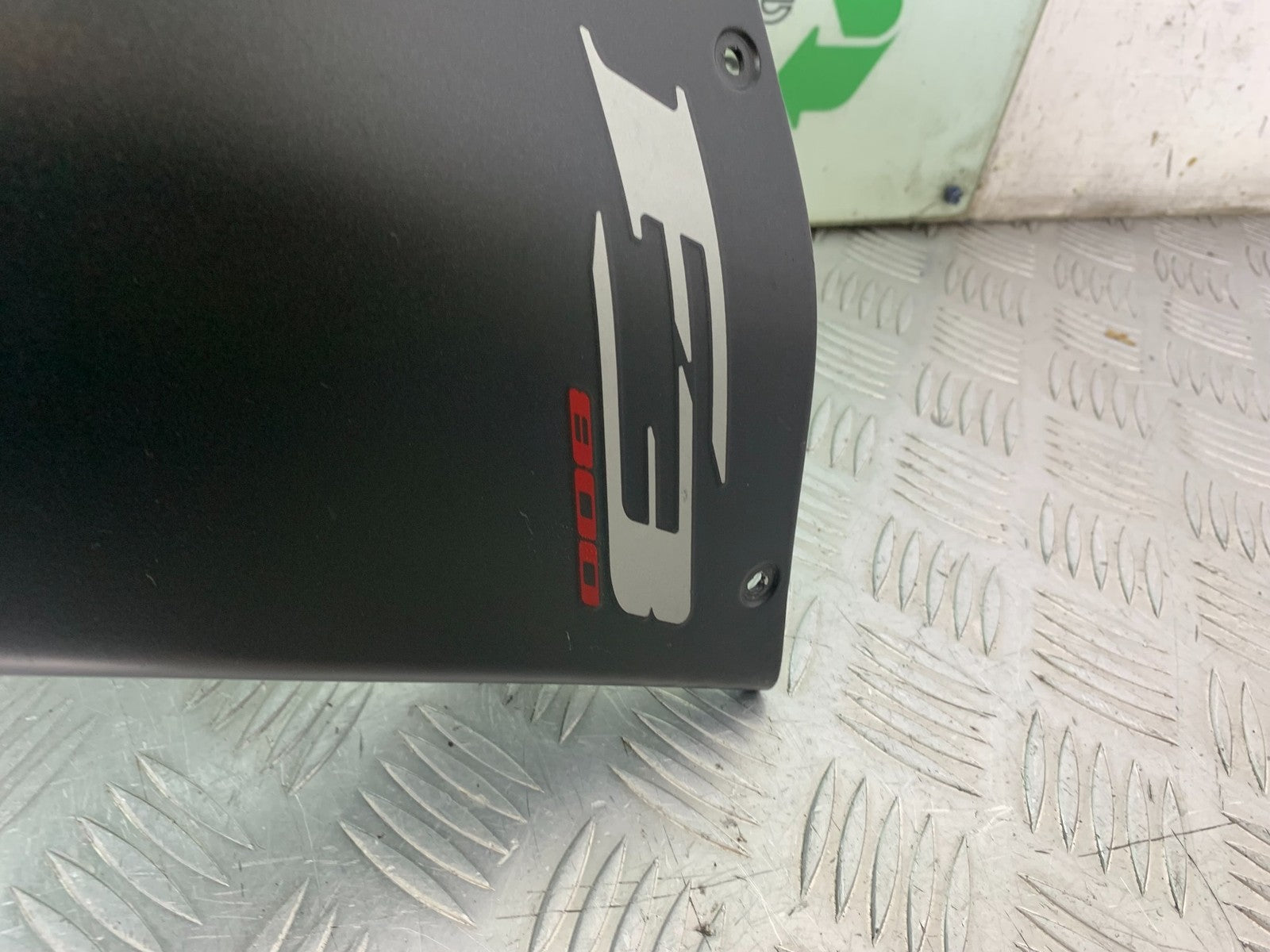MV AGUSTA 800 F3 RIGHT FAIRING PANEL  YEAR 2017-2019 (CMB1227)