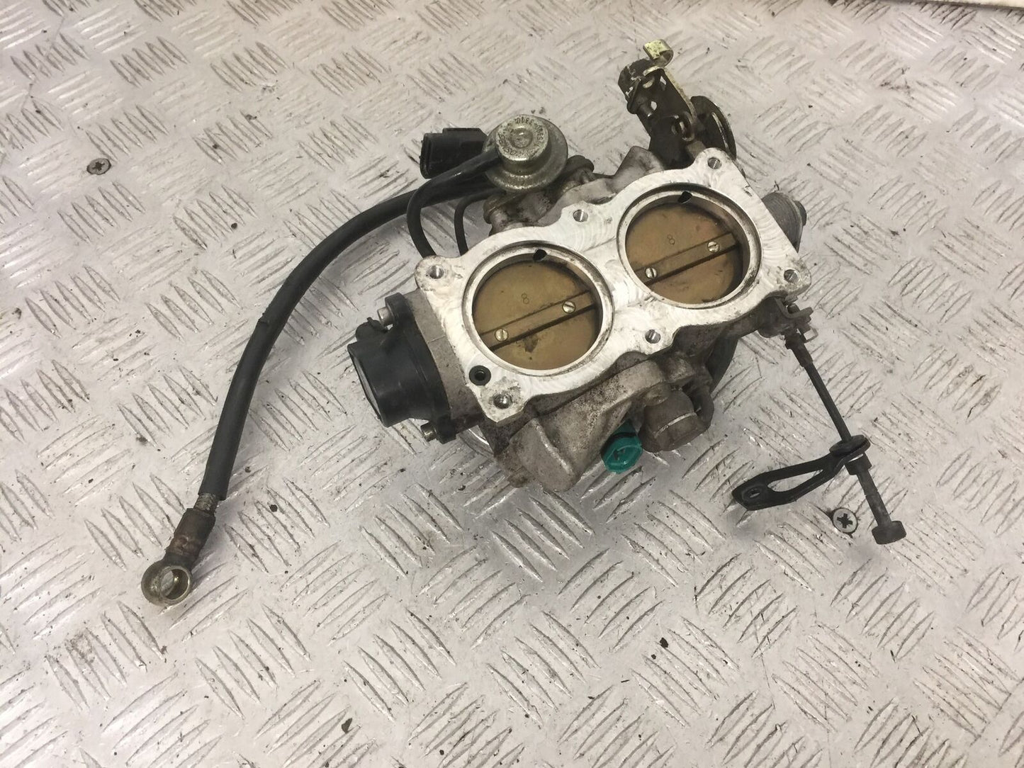 APRILIA RSV1000 RSV 1000 MILLE THROTTLE BODIES YEAR 2002 (STOCK 855)