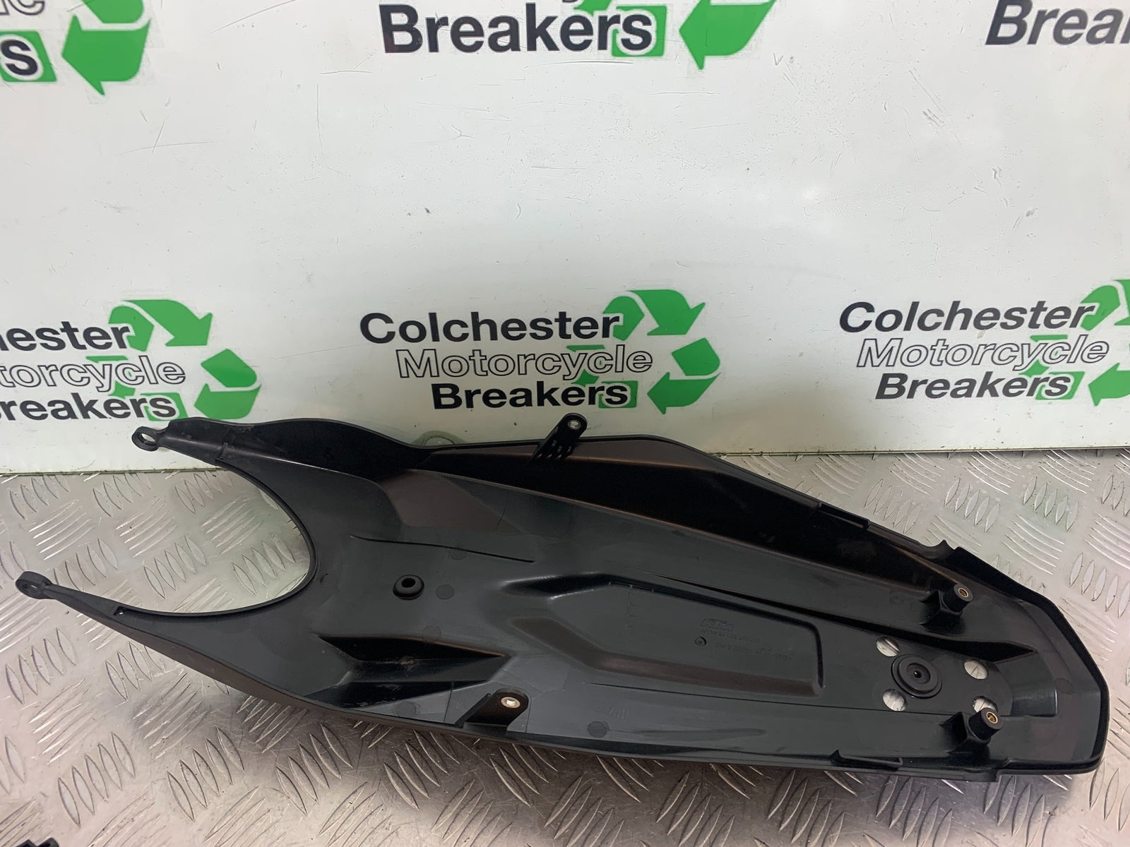 KTM 790 DUKE UNDERTRAY YEAR 2018-2021  (CMB11150)