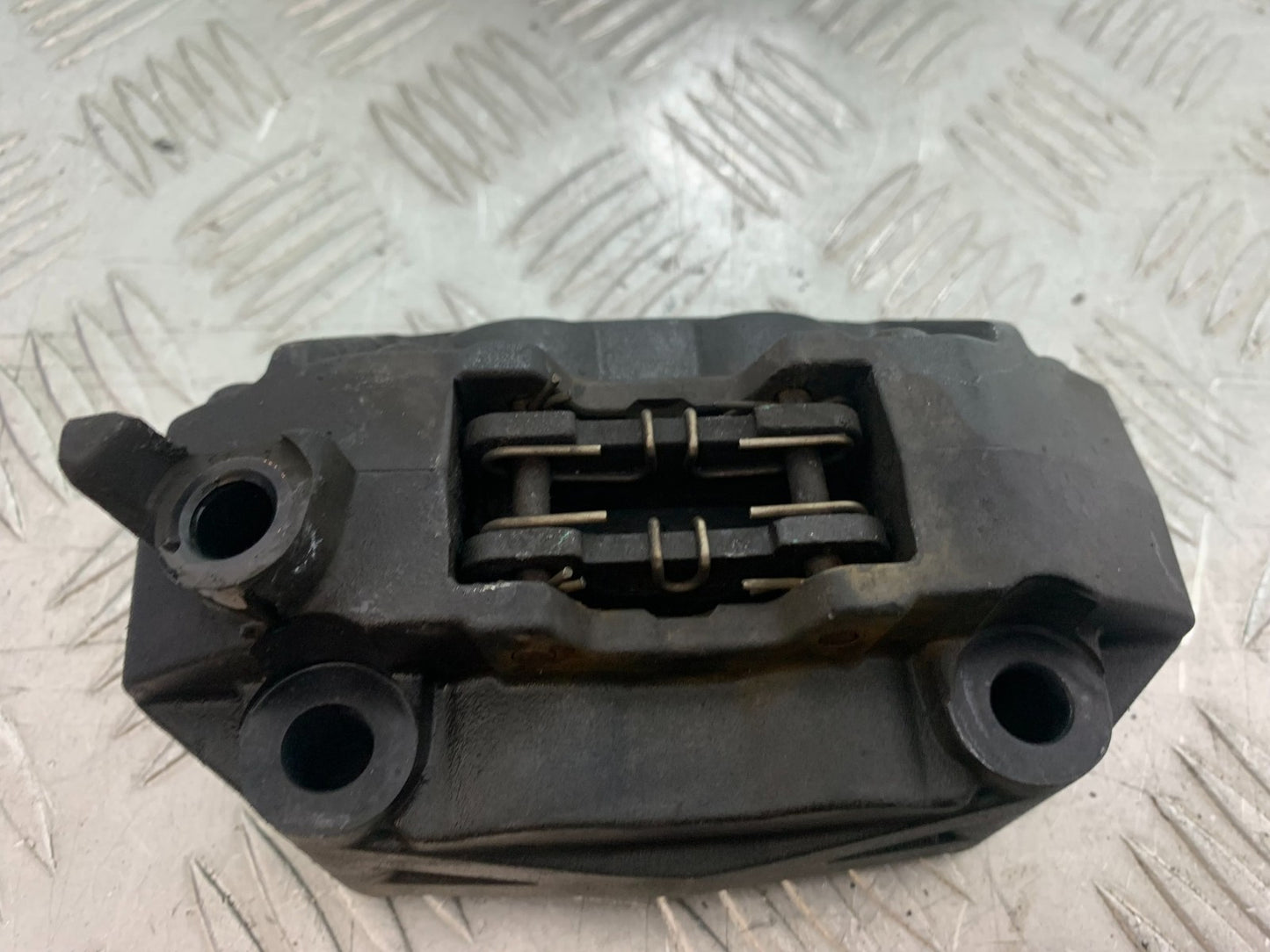 YAMAHA YZF-R125 YZF 125 FRONT BRAKE CALIPER  YEAR 2019-2022 (CMB1263)