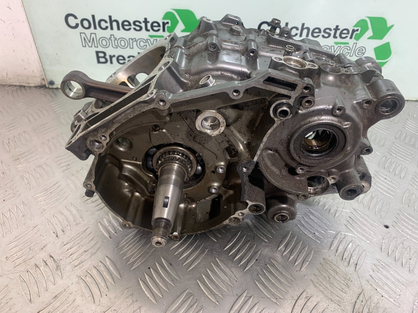 APRILIA 650 PAGASO STRADA CRANKSHAFT AND CASINGS  YEAR 2005-2010 (CMB1057)
