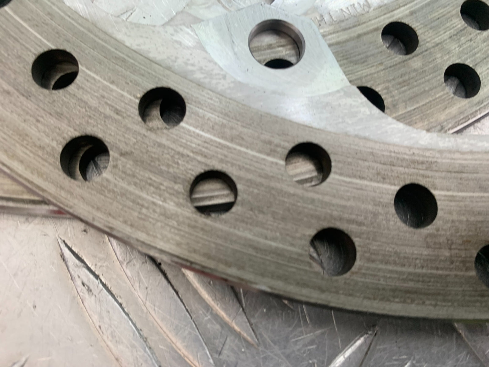 TRIUMPH TRIDENT 660 FRONT BRAKE DISCS  YEAR 2021-2024 (CMB1148)