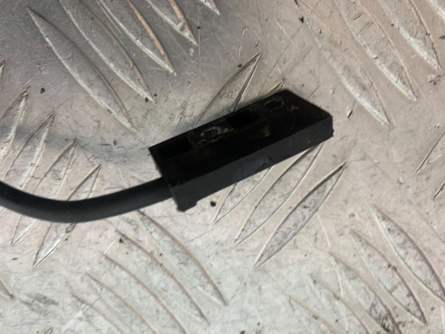 KTM 990 SUPERMOTO T SPEEDO SENSOR  YEAR 2010-2011  (CMB1127)