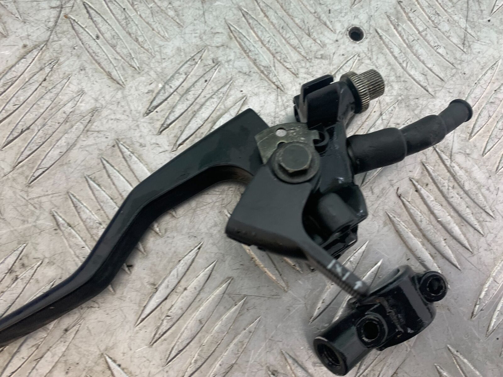 YAMAHA XT125 X XT 125 X CLUTCH LEVER   2005-2011 (CMB1097)