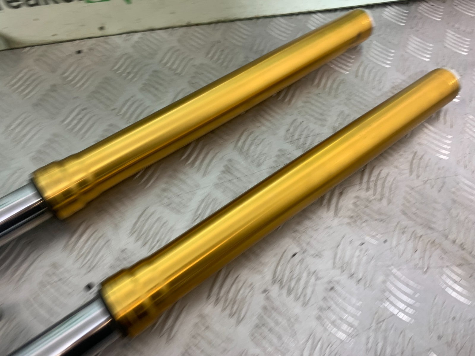 APRILIA TUONO 1000 V4R FORKS   YEAR 2011-13  (CMB1331)