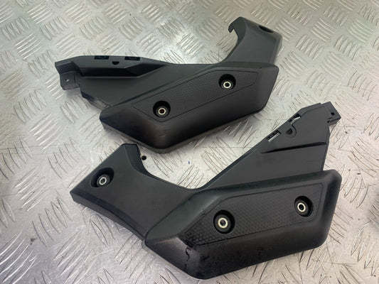 YAMAHA XJ6 XJ6-S LEFT AND RIGHT SIDE INFILLS   YEAR 2009-2015  (CMB1212)