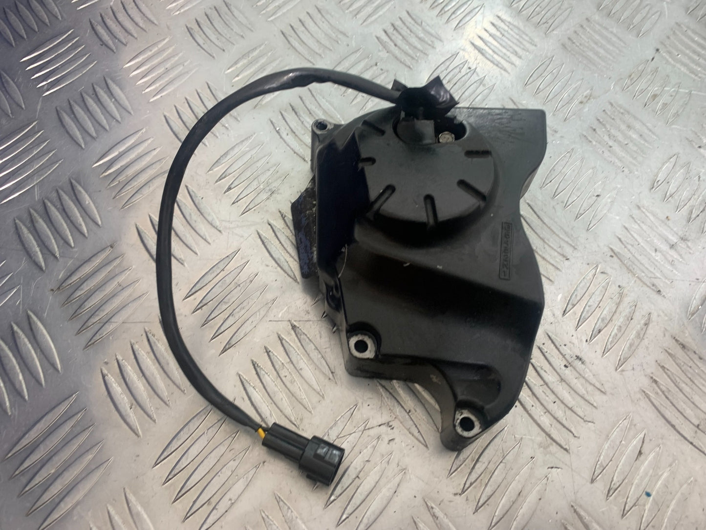 KAWASAKI ZX6R ZX6 R P7F P8F SPROCKET COVER YEAR 2007-08 (CMB1165)