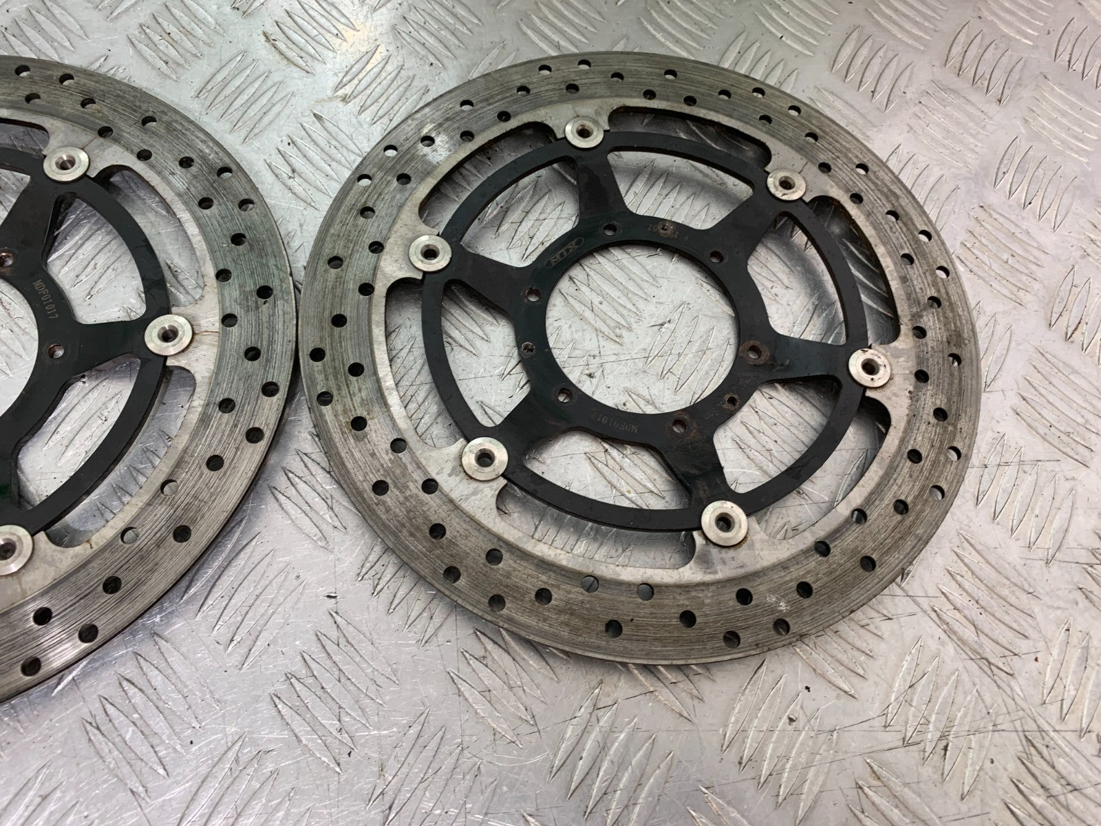 HONDA CBR1000 RR FRONT BRAKE DISCS YEAR  2008-2011 (CMB1330)