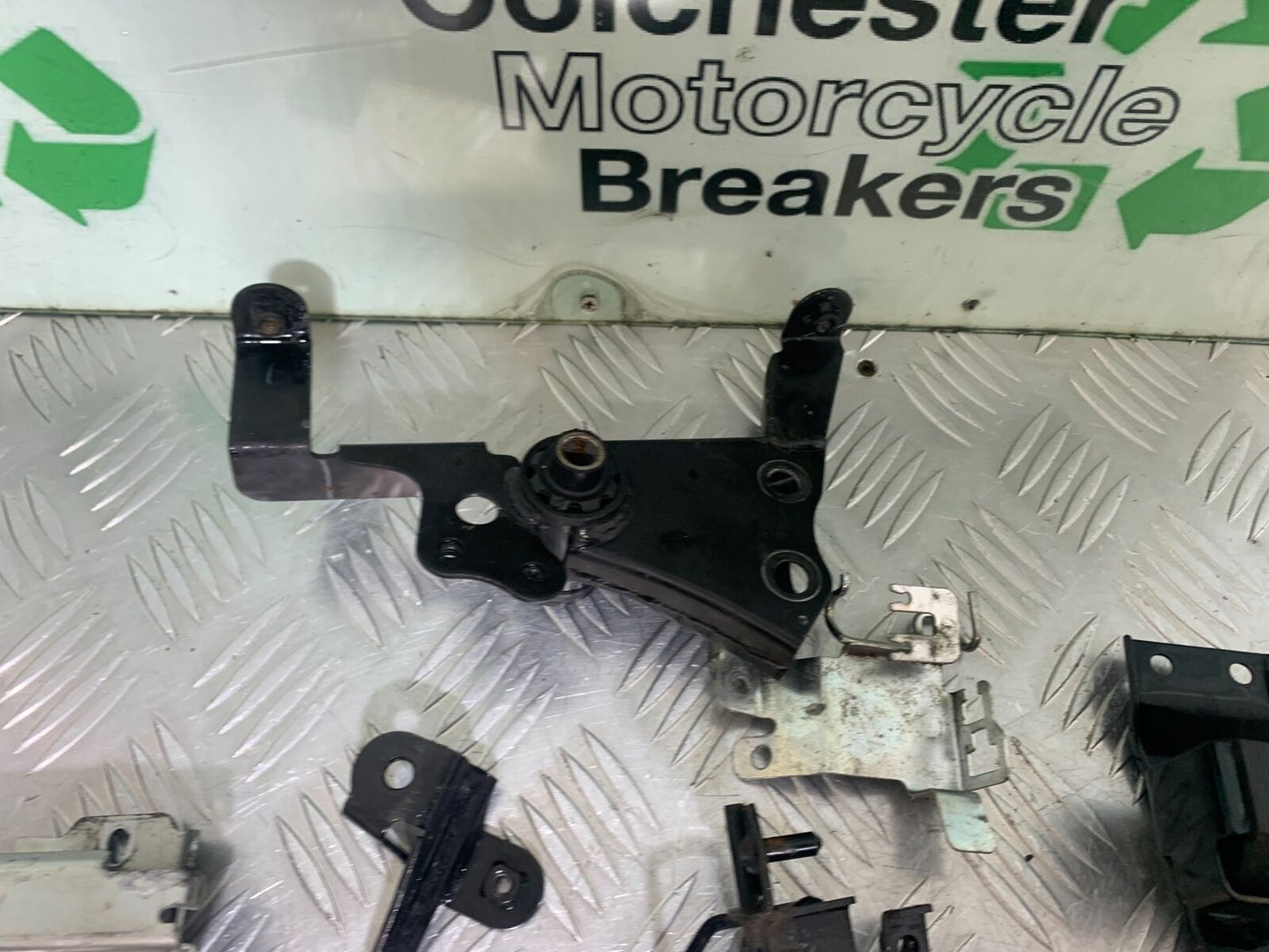 KAWASAKI Z300 ER300 FRAME BRACKETS  YEAR 2016-2018  (CMB1056)