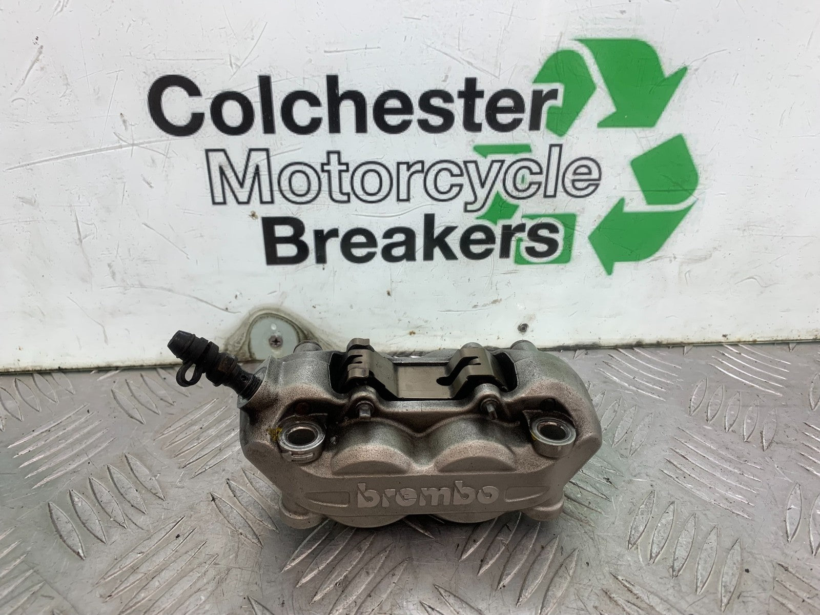 KTM 690 DUKE R LC4 FRONT BRAKE CALIPER YEAR 2012-2015  (CMB1180)