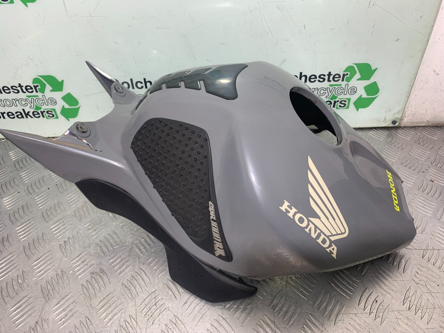 HONDA CBR1000 rr FIREBLADE FAIRING KIT YEAR 2006  (CMB1220)