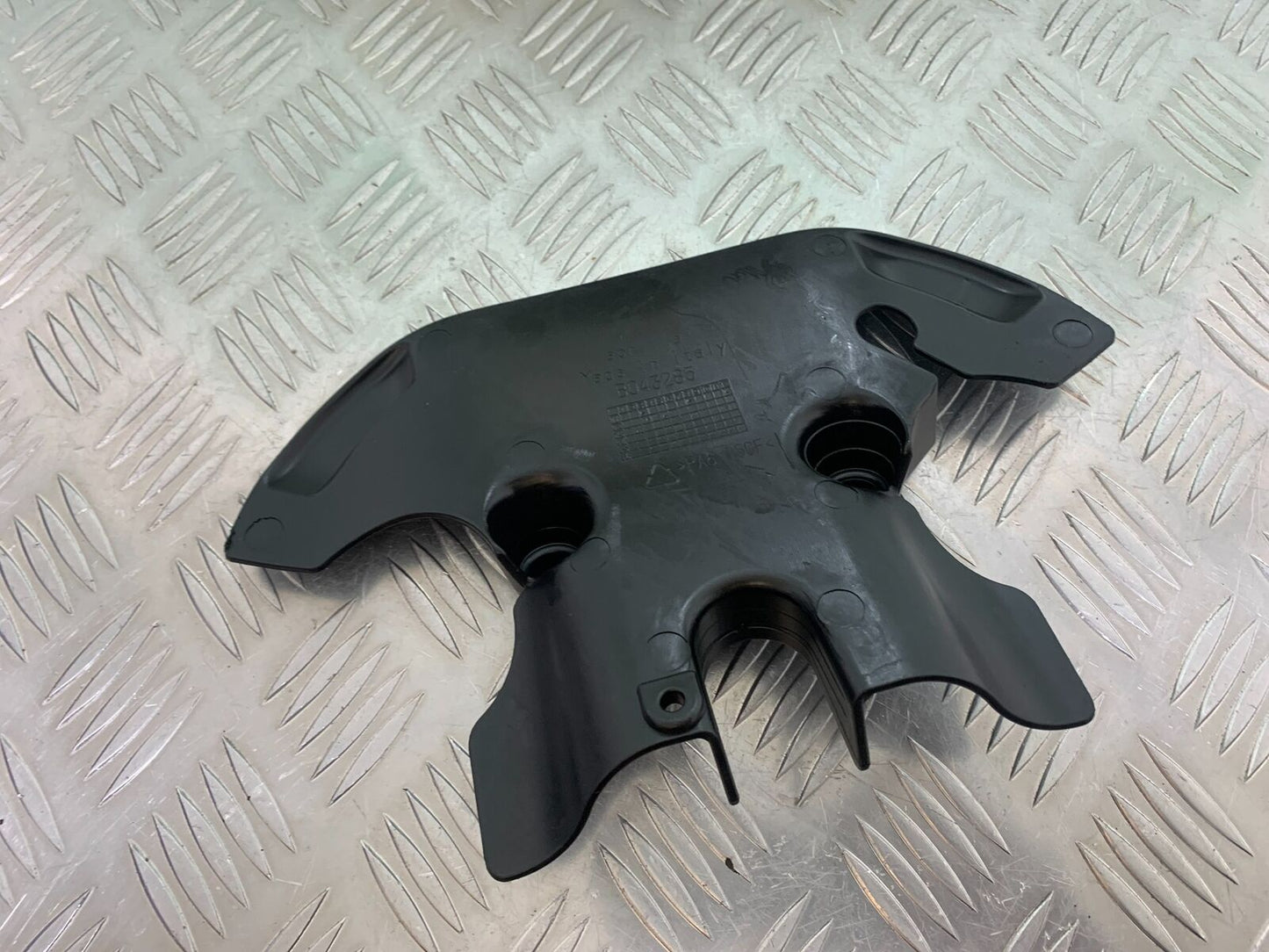 APRILIA RS4 125 YOKE INFILL COVER YEAR 2011-2016 (STOCK 994)