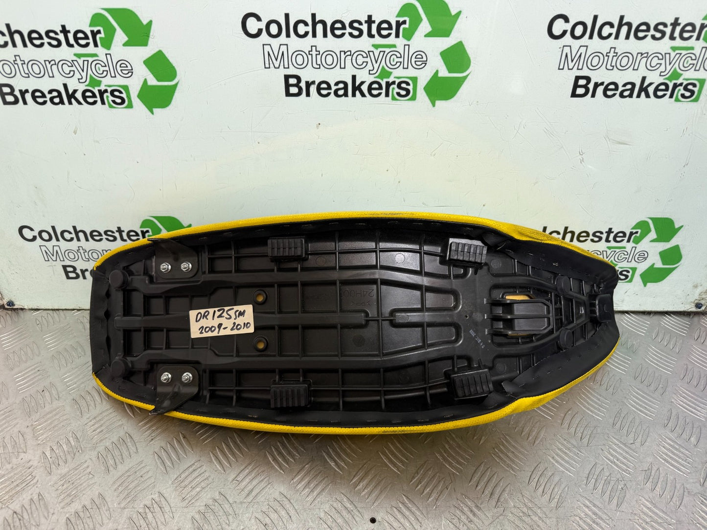 SUZUKI DR125 SM DR 125 SEAT YEAR 2008 - 2012