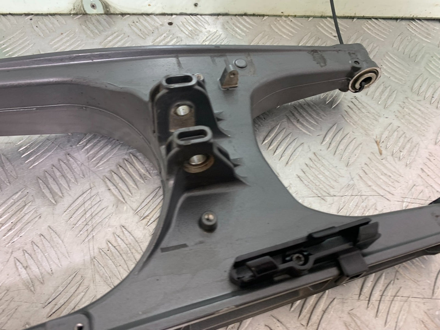 KTM 125 DUKE SWINGARM  YEAR 2018-2023 (CMB1185)