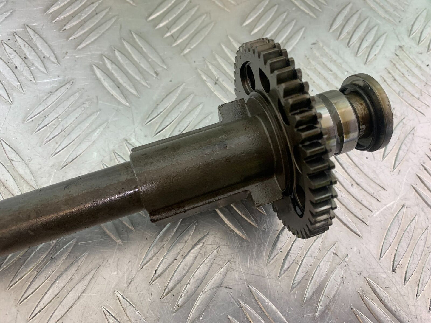 TRIUMPH 955i SPRINT ST BALANCE SHAFT YEAR 1999-2004 (STOCK 735)