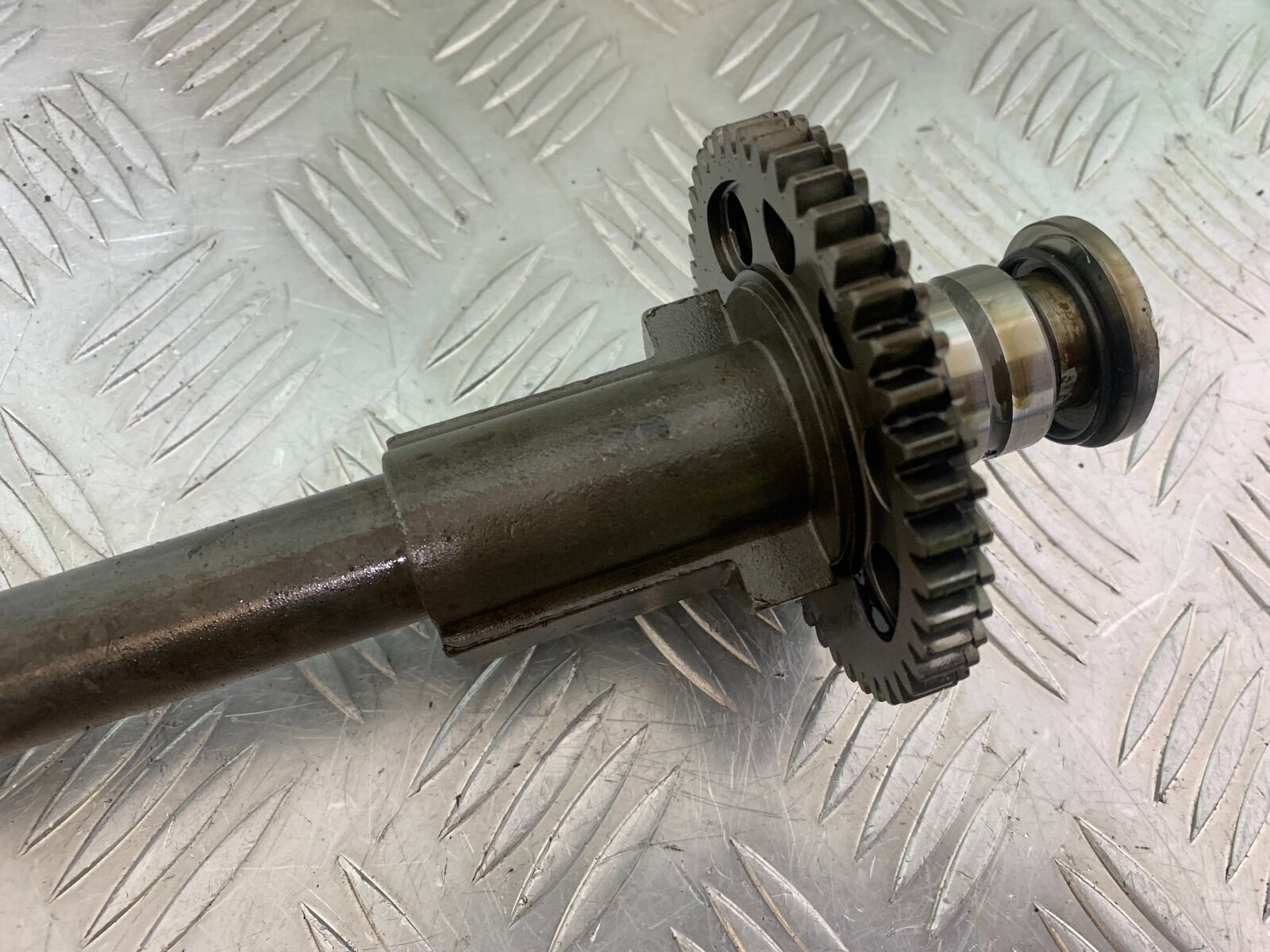TRIUMPH 955i SPRINT ST BALANCE SHAFT YEAR 1999-2004 (STOCK 735)