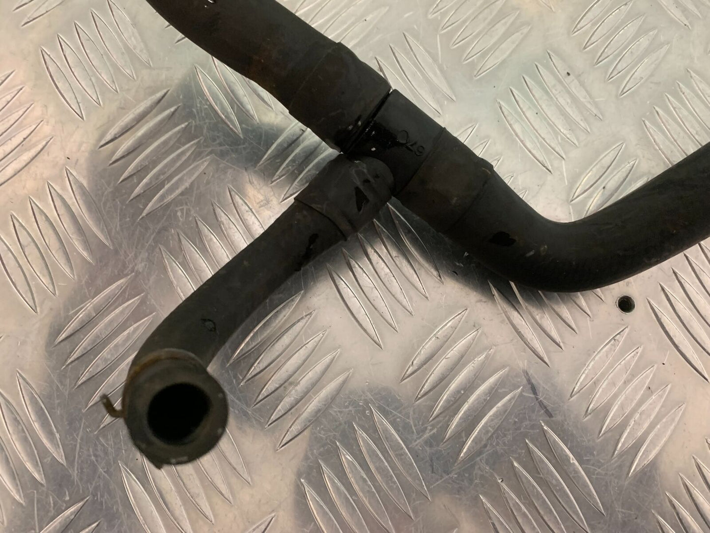TRIUMPH TIGER 800 XCX HOSE   YEAR 2015-2017  (STOCK 966)