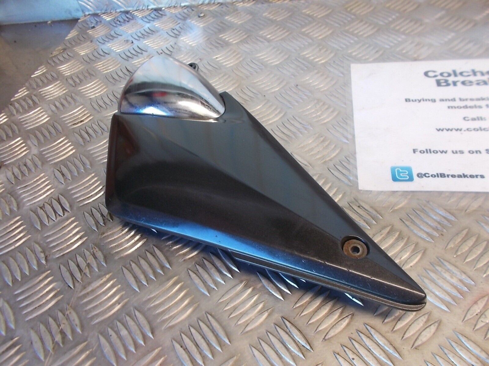 SUZUKI GSF600 GFSF 600 BANDIT LEFT INFILL COVER YEAR 2002
