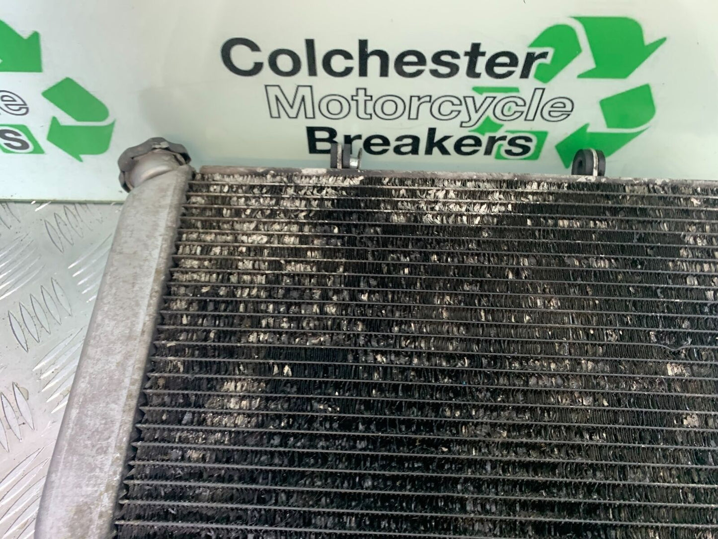 KAWASAKI ZX12R ZX12 R RADIATOR  YEAR 2000-01 (CMB1038)