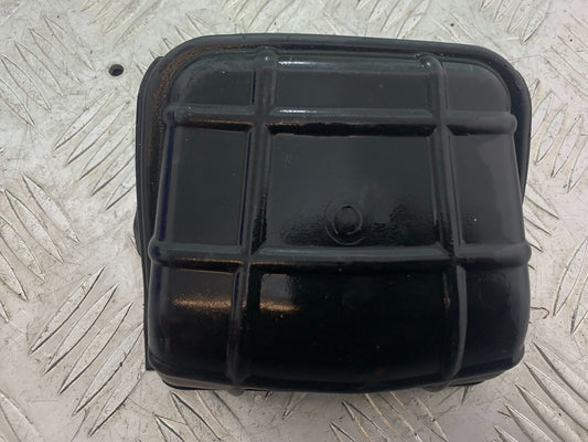 YAMAHA XT125 X XT 125 X AIRBOX COVER  2005-2011 (CMB1097)