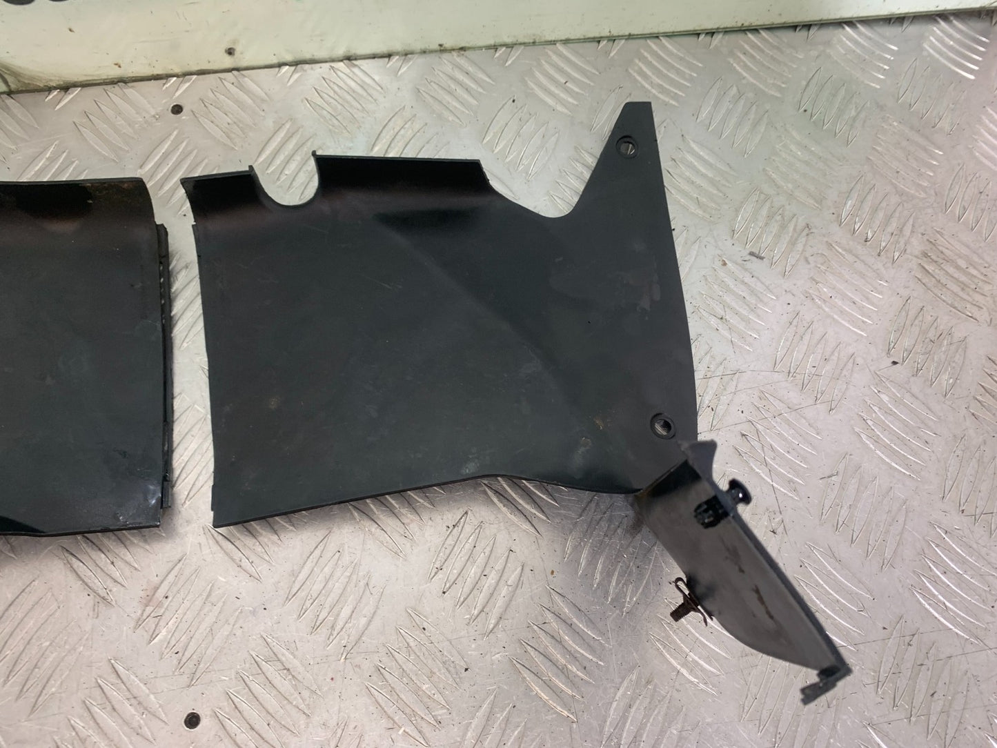 HONDA NT650 V DEAUVILLE INNER INFILLS    YEAR 1999 (CMB1268)
