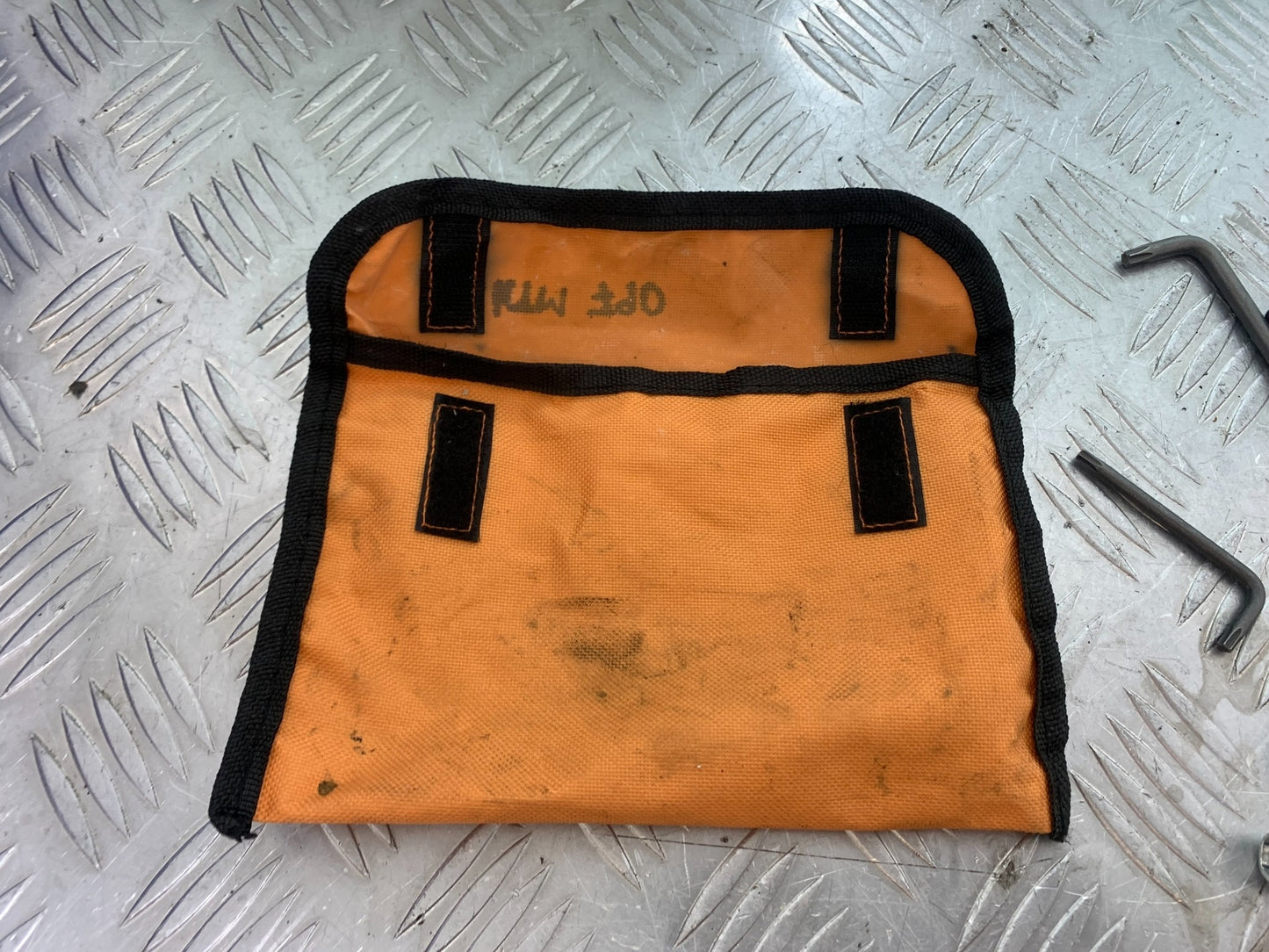 KTM 790 DUKE TOOL KIT YEAR 2018-2021  (CMB11150)