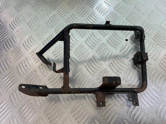 YAMAHA FJR1300 FJR 1300 SCREEN MOTOR BRACKET    YEAR 2001-05 (CMB1005)