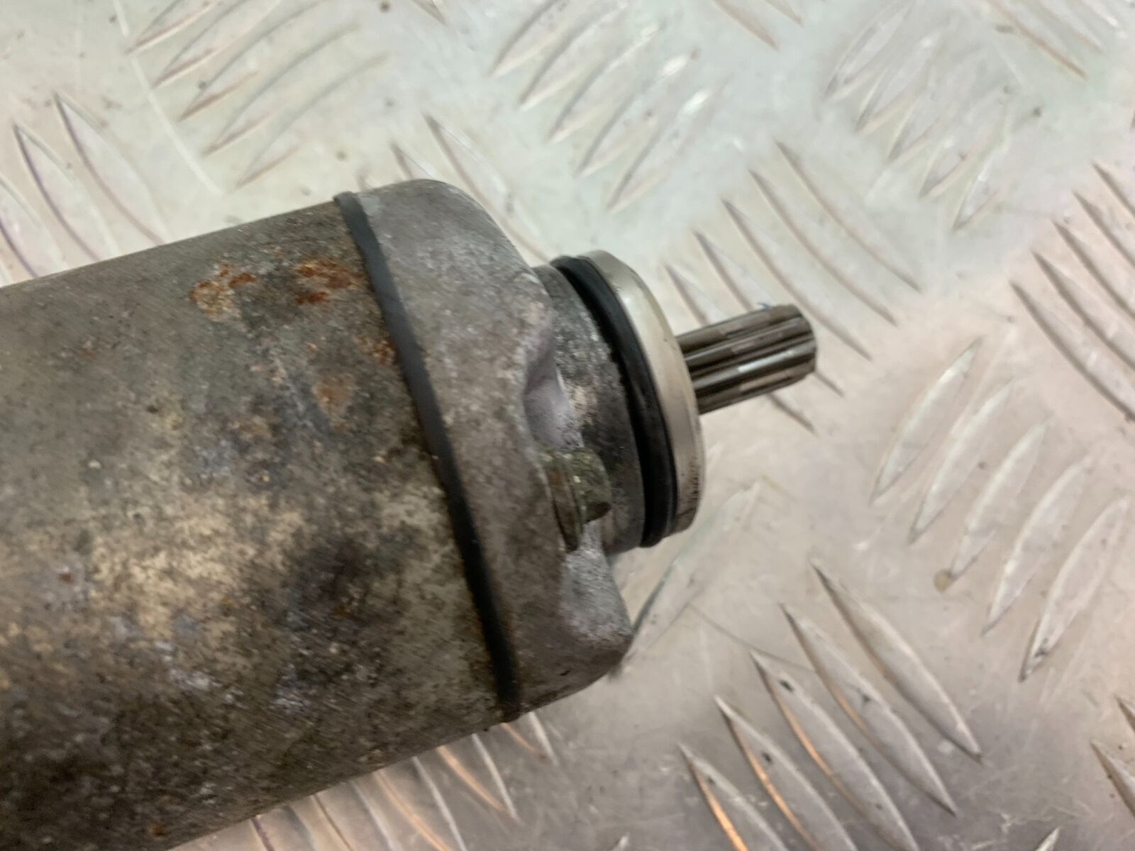 SUZUKI RF900 RF 900 STARTER MOTOR  YEAR 1994-1999 (CMB1020)