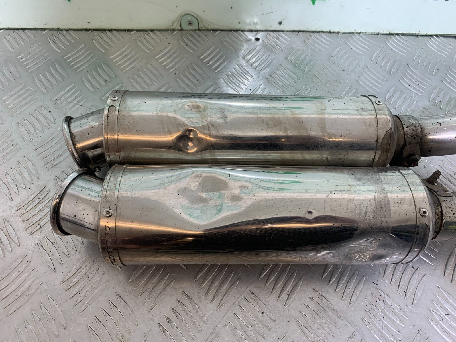 YAMAHA XJR1300 XJR 1300 SILENCERS   YEAR 1999-2003 (CMB1119)