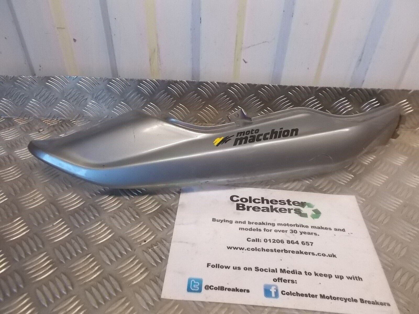KAWASAKI ER5 RIGHT SEAT SIDE PANEL  YEAR 2000
