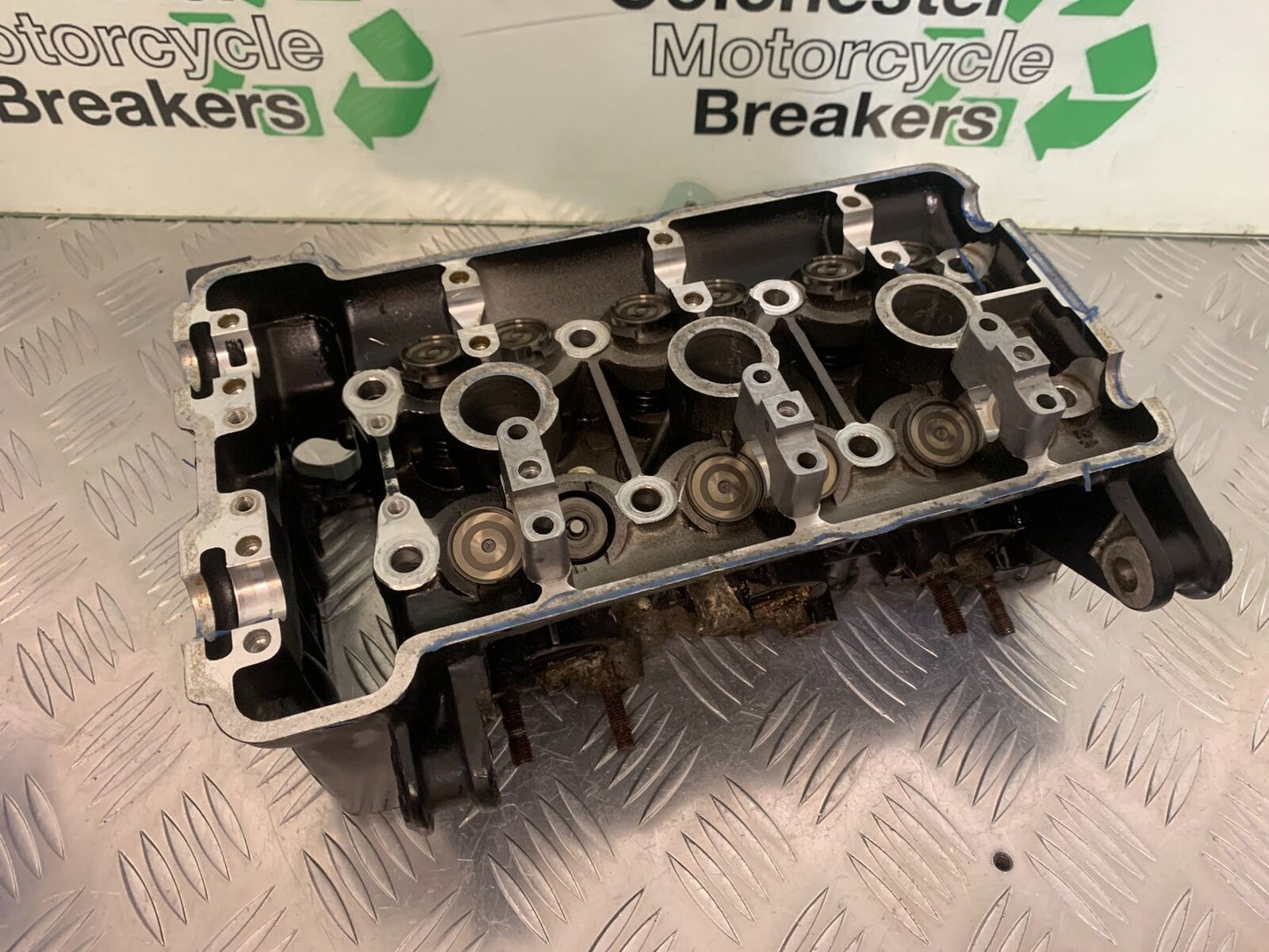 TRIUMPH 885 TIGER CYLINDER HEAD YEAR 2000