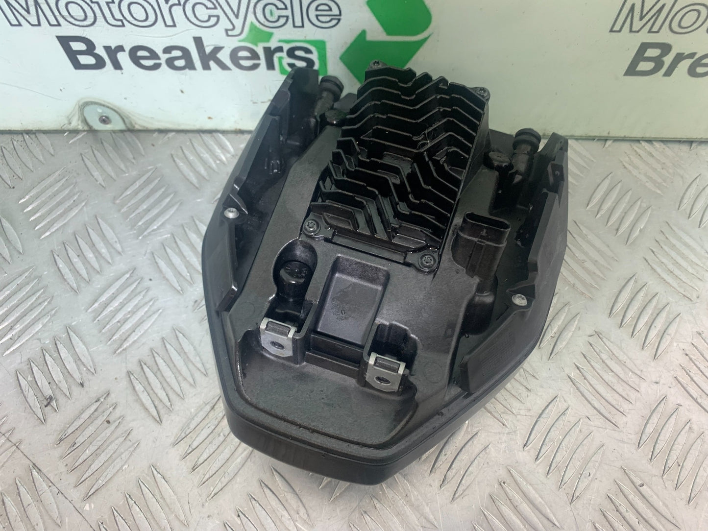 BMW M1000 R HEADLIGHT   YEAR 2023-2024 (CMB1140)