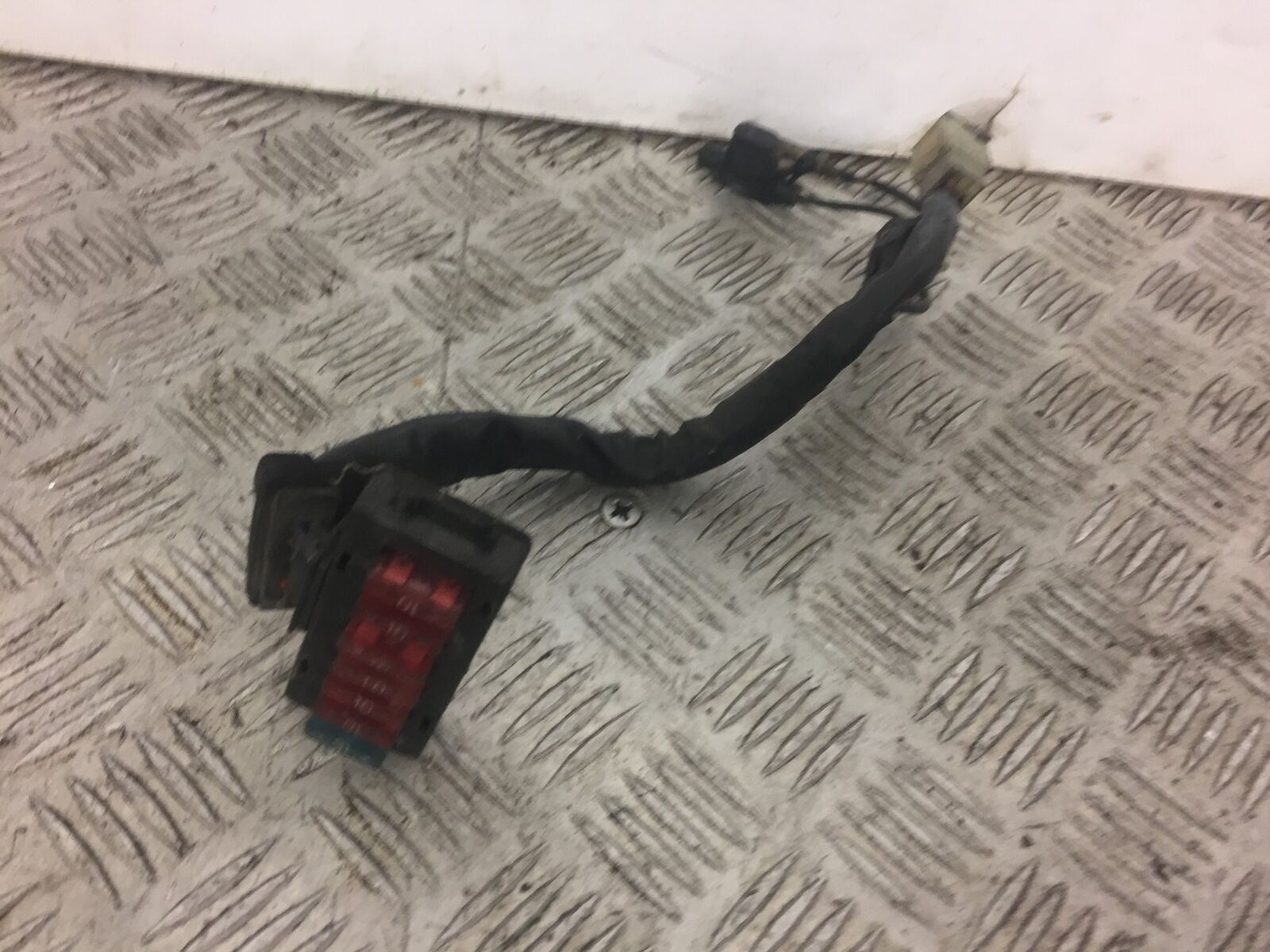 HONDA NT400 NT 400 BROS FUSE BOX  YEAR 1988 1991