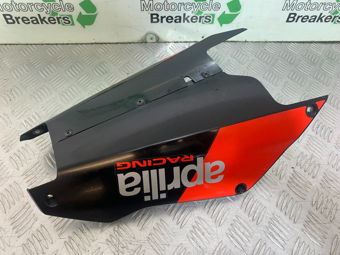 APRILIA RS660 RS 660 BELLYPAN  YEAR 2020-2024 (CMB1202)