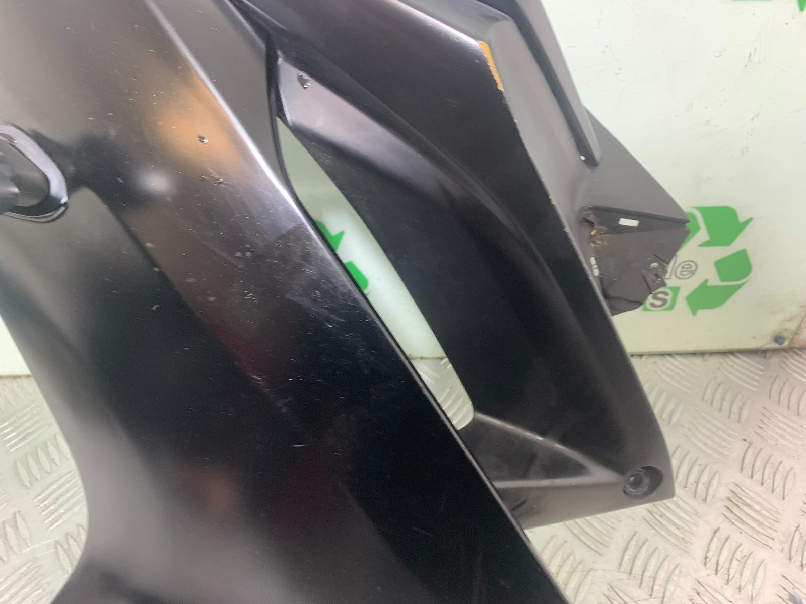 YAMAHA YZF-R125 YZF 125 LEFT FAIRING PANEL  YEAR 2019-2022 (CMB1263)